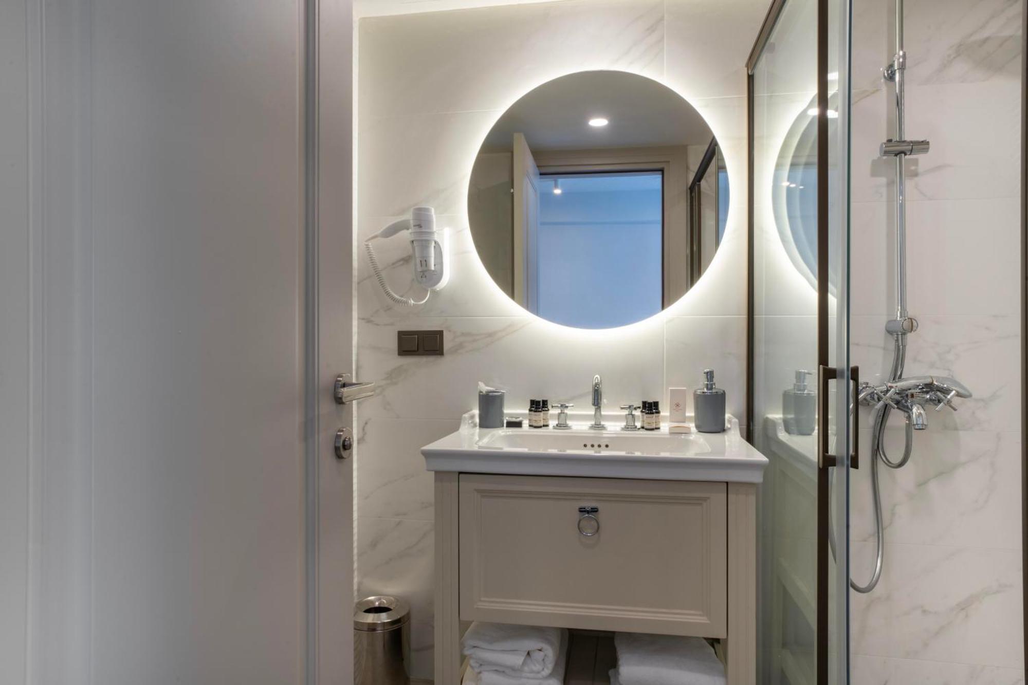 Smart And Simple Hotel Karakoy Istambul Exterior foto